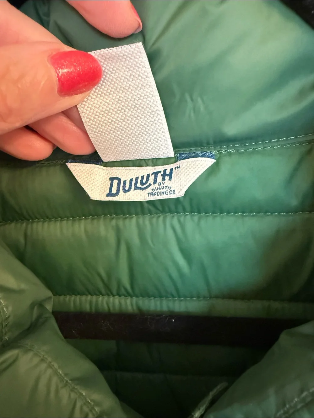 Duluth Trading Co lightweight quilted